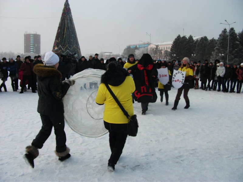 Акция "АнтиСПИД" в Семее. Фото ©Tengrinews.kz