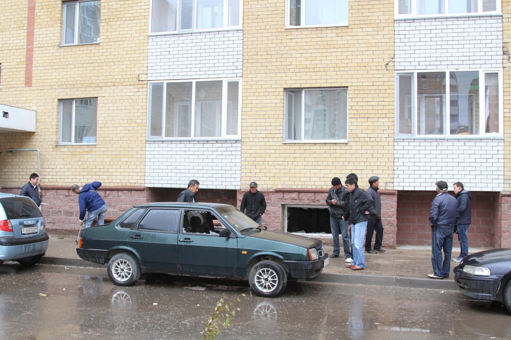 Пострадавший от взрыва дом. Фото Марат Абилов©