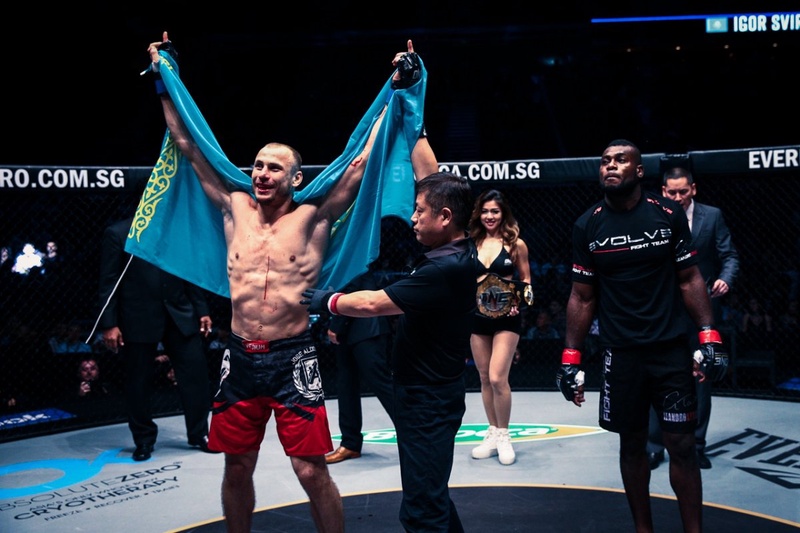 Игорь Свирид выступает под флагом Казахстана. © onefc.com