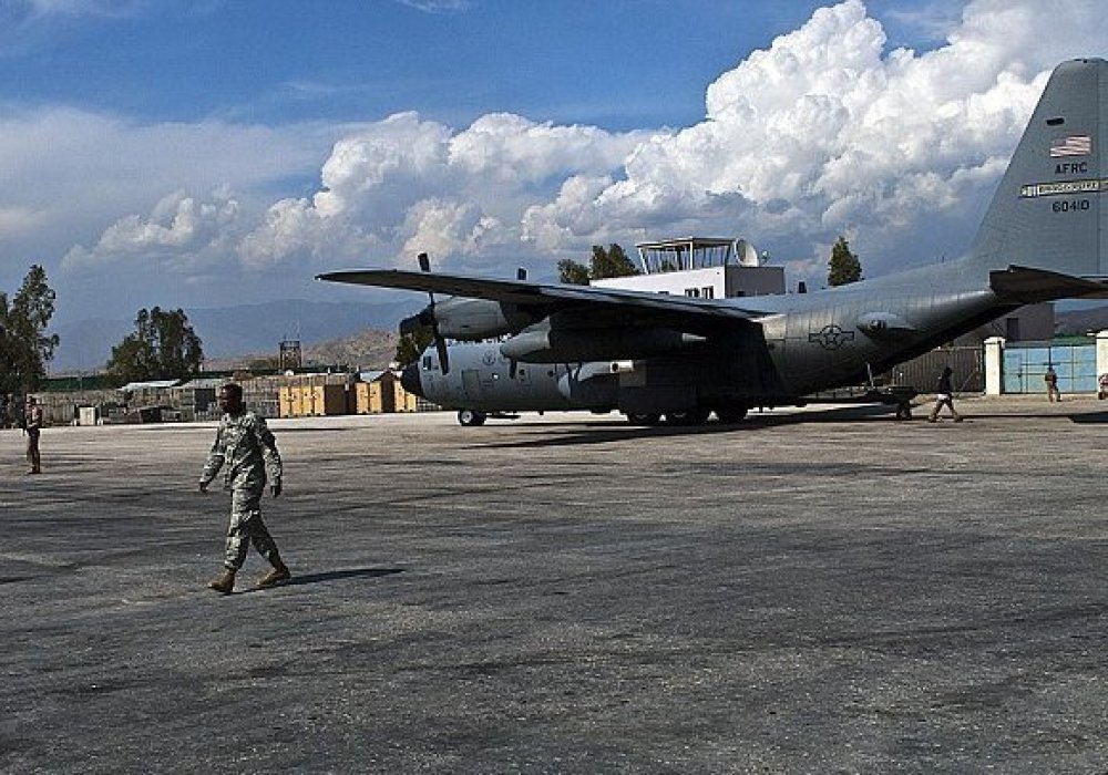 Самолет C-130 Hercules. © U.S Department of Defense