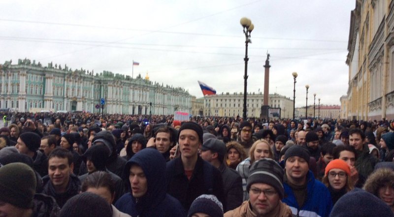 Участники акции протеста в Питере. © Twitter