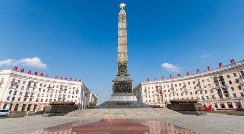 Монумент Победы, Минск. Фото: pamjatniki.by