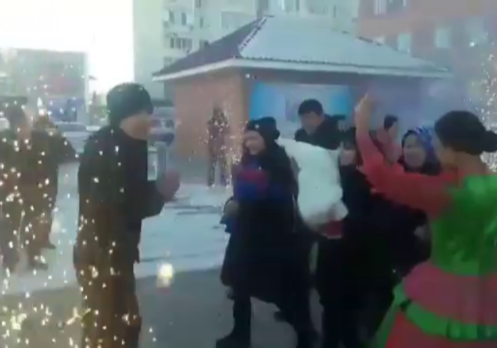 Кадр из видео