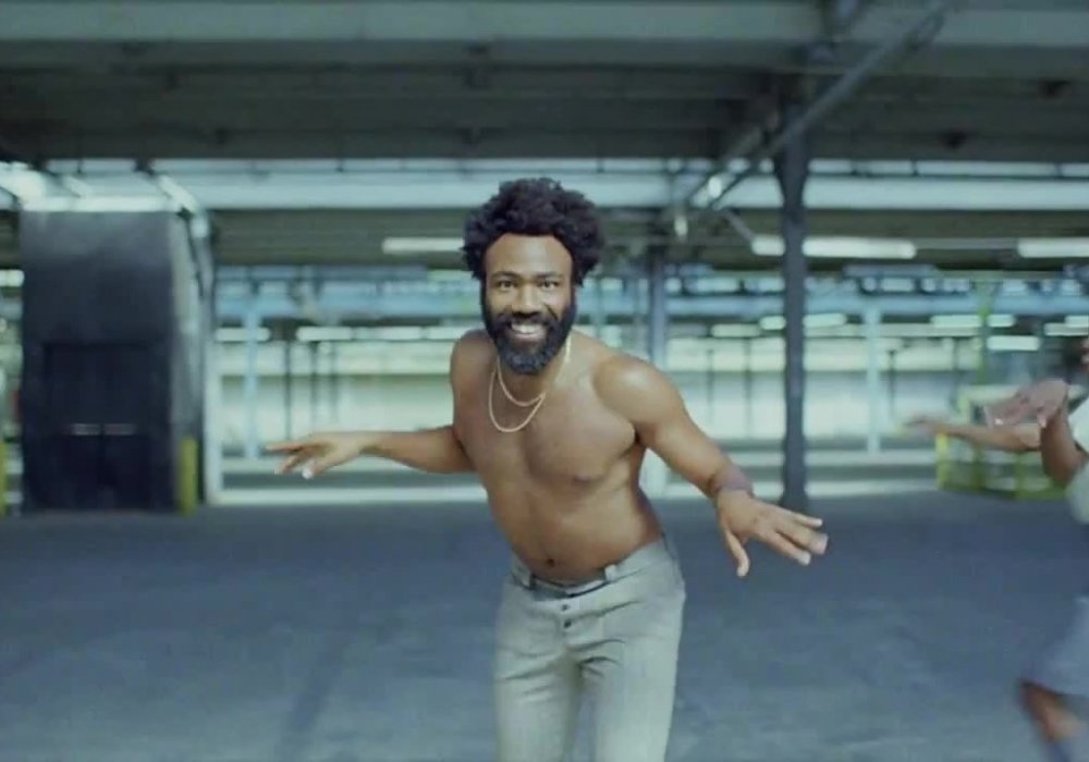 Кадр из клипа Childish Gambino This is America