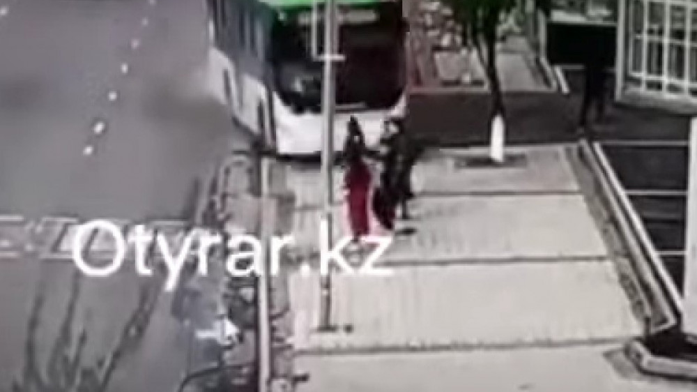 Скриншот с видео.