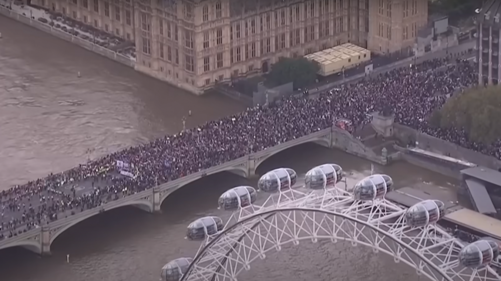 Участники пропалестинской акции в Лондоне. © Sky News